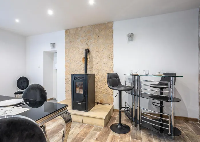 Semesterbostad Magnifique Maison 5 Personnes *