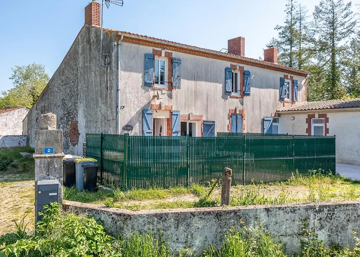 Semesterbostad Magnifique Maison 5 Personnes *